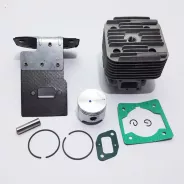 Kit Cylindre Piston Débroussailleuse 43 mm Entraxe 47.5 mm – FEIDER, HYUNDAI – Compatibilité Optimale