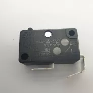 Connections batterie Voltage 250V 12A GARDENSTAR