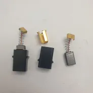 Jeu de charbons 7.7mm d'origine RACING