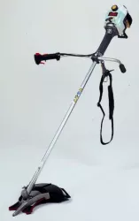 Débroussailleuse thermique