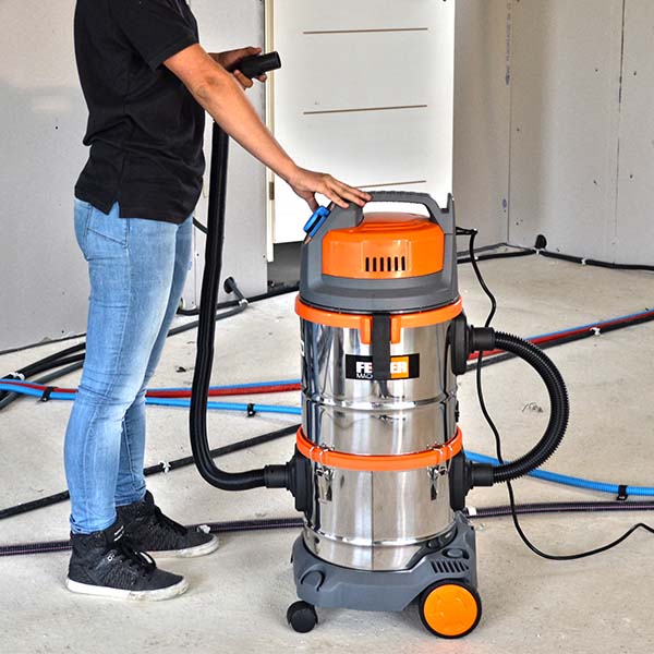 Plaster vacuum - Water and dust 1400 W 20 + 20 L - Inox tank - Feider