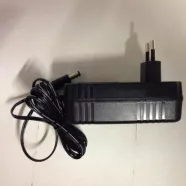 CHARGEUR BATTERIE
