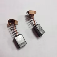 Jeu de charbons 4.8mm