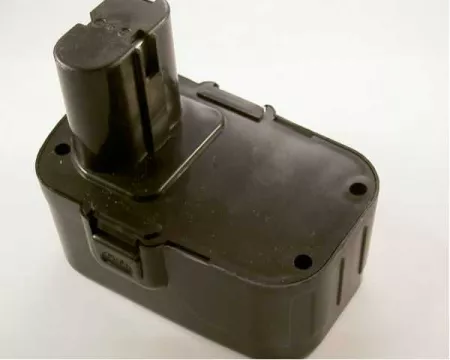 TRE18V BATTERIE